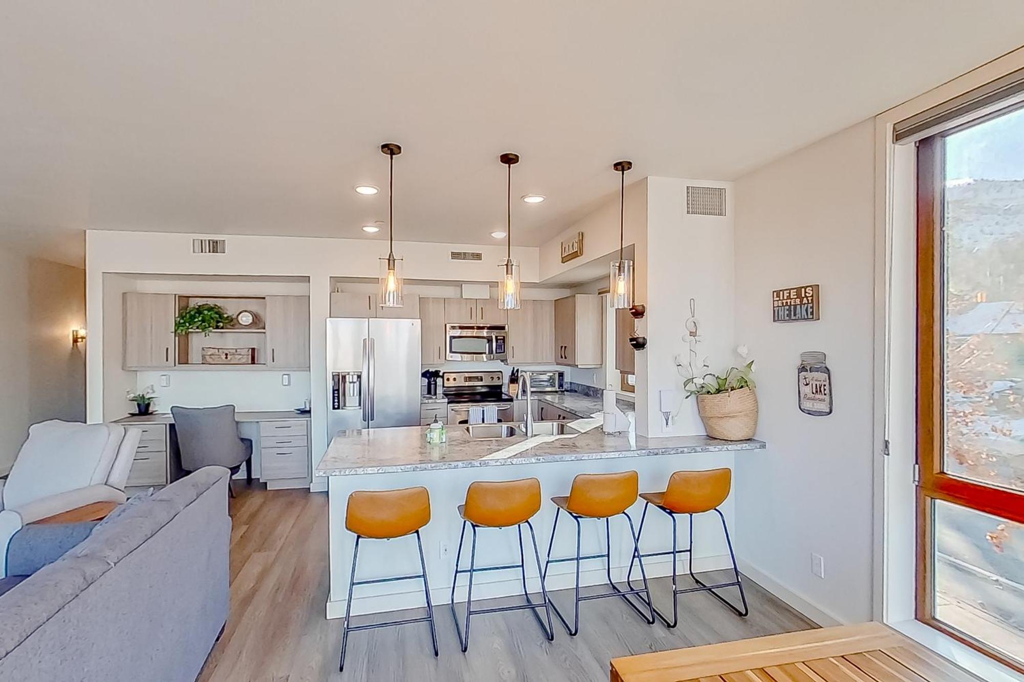 Chelan Resort Suites: Comfort By The Lake #201 Eksteriør bilde
